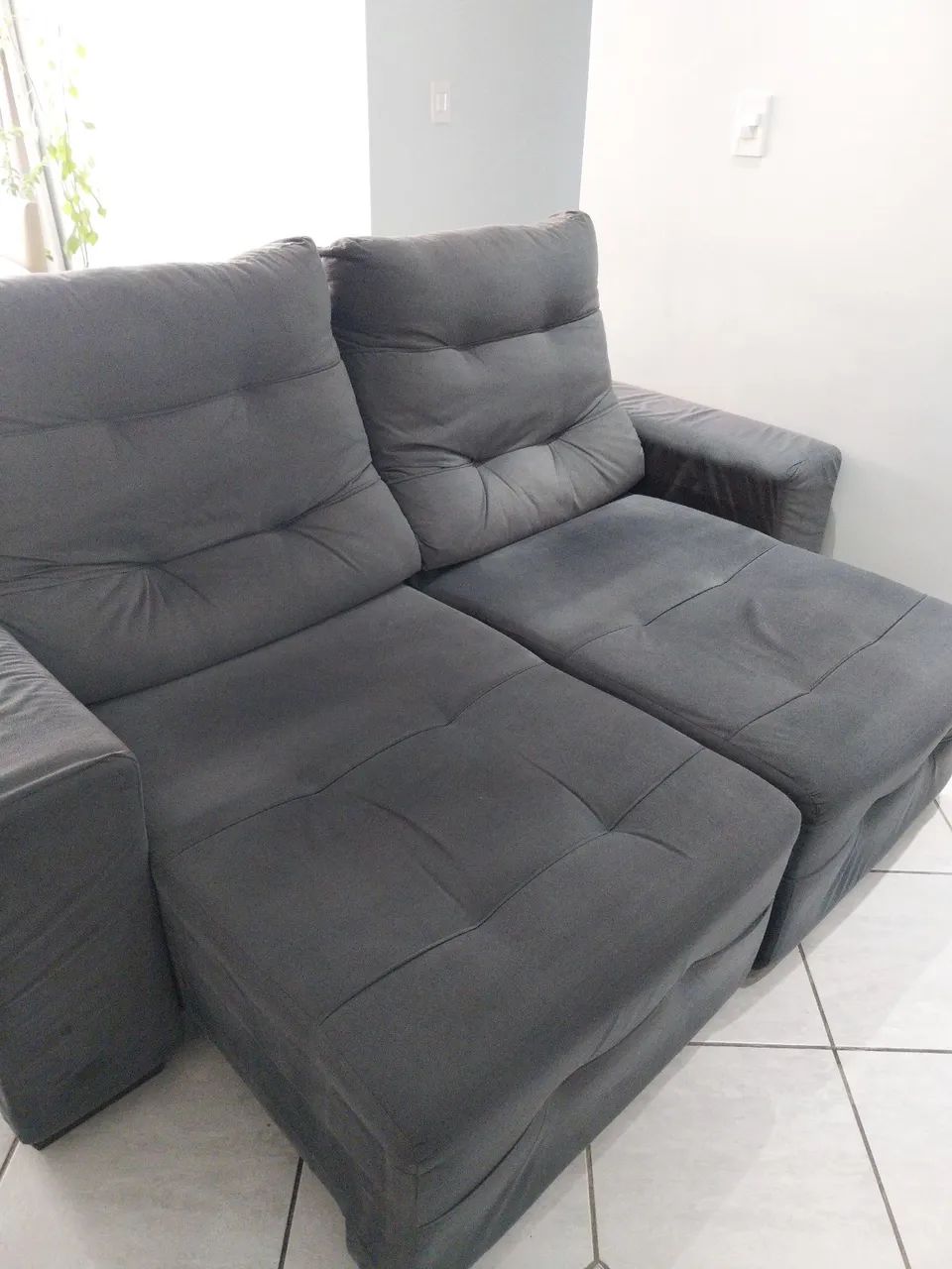 Sofá Retrátil de 3 Lugares