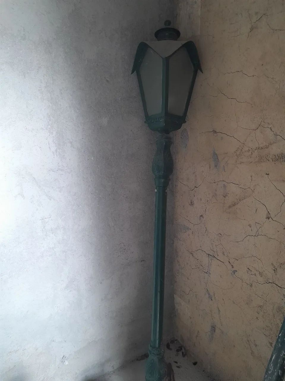 Postes  - Foto 2