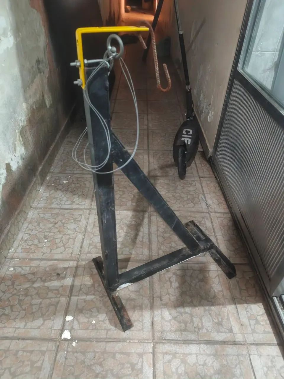 Suporte saco de boxe - Foto 2