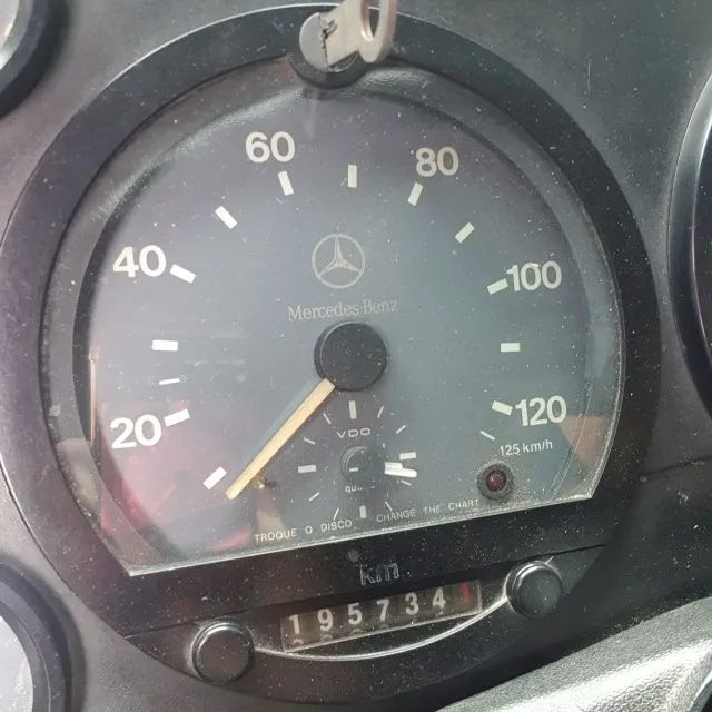 MB 914C  - Foto 2
