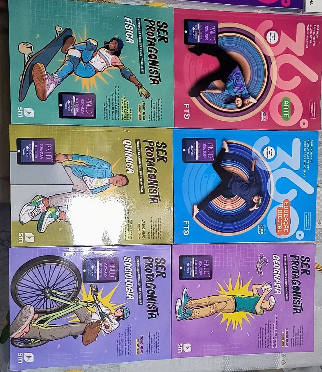 Kit de livros para ensino médio 12livros - Foto 2