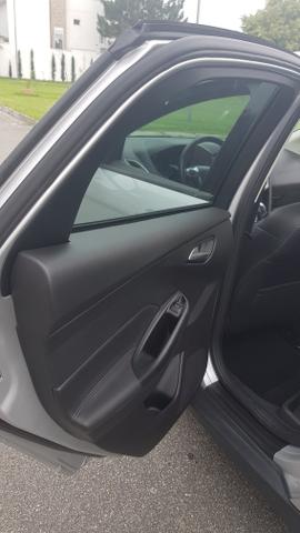 Ford Focus SE 2.0 powershift 2015 - Foto 11