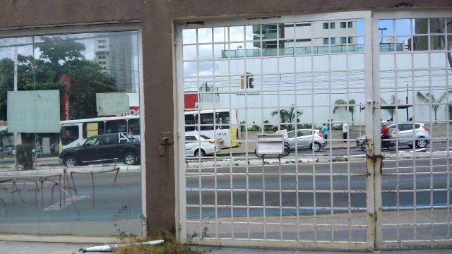 Vendo Casa na Salgado Filho com 285m2 5/4 terreno 400m² ótimo para Comércio - Foto 6