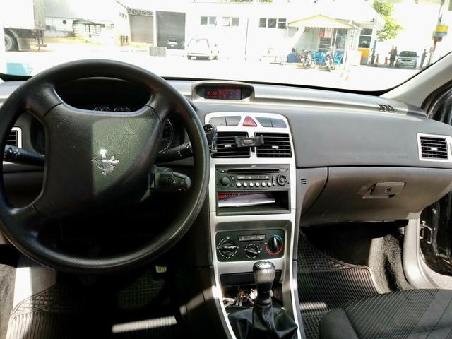 Peugeot 307 - Completo com Teto Solar