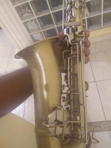 Vendo sax relíquia - Foto 5
