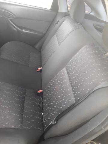 Ford Focus hatch - Foto 3
