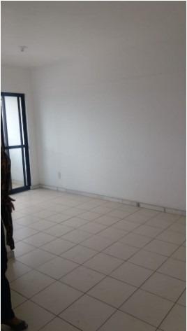 Apartamento 2/4 na Estrada do Coco - Foto 6