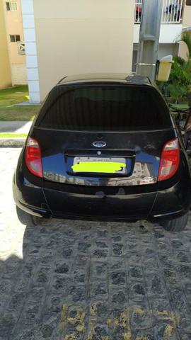 Vendo carro bem conservado e já emplacado - Foto 6