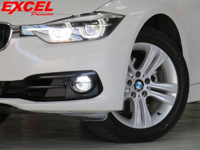 BMW 320IA 2.0 TURBO/ACTIVEFLEX 16V 184CV 4P 2018 - Foto 16