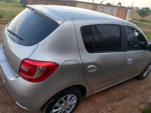 Vendo Sandero - Foto 4