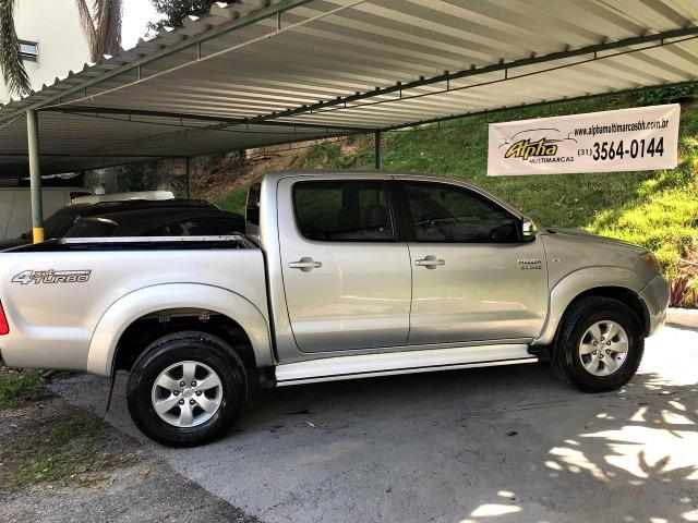Toyota Hilux CD D4- D 4X4 3.0 TDI diesel automático - Foto 4