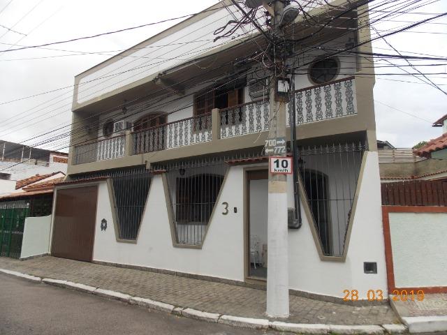 Ramos - Rua Felisbelo Freire casa duplex,com varanda - 04 quartos -03 suites