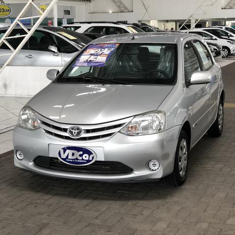 Etios Hatch 1.3 - Foto 2