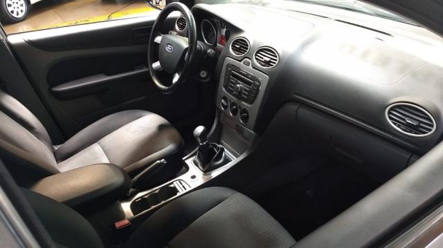 FOCUS 1.6 GLX 2012 completo e impecável - Foto 14