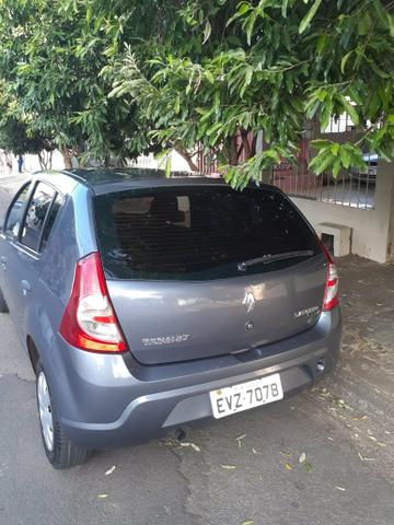 Vendo Sandero 1.0 16v tudo ok - Foto 5