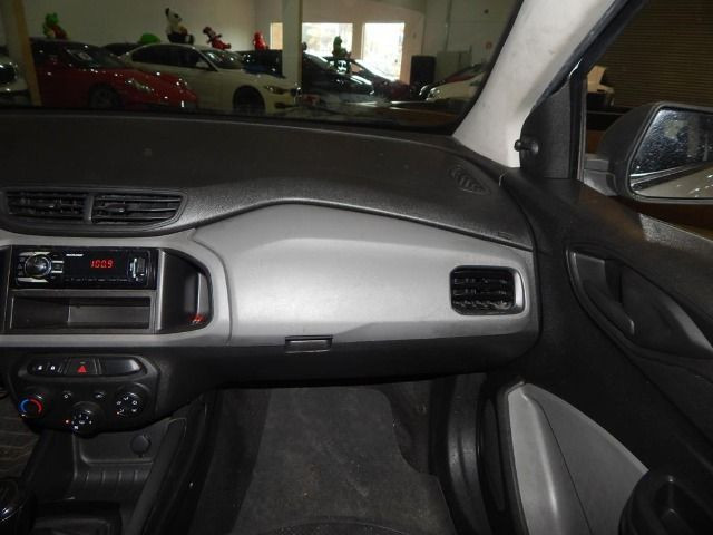 Chevrolet Onix 1.0 Mpfi Joy 8v Flex 4p Completo Impecável - Foto 11