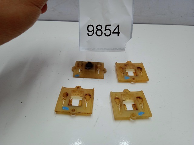 9854 Kit Jogo 4 Travas Fixação Porta Dianteira Direita Monza 