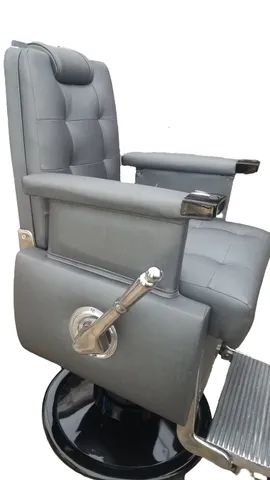 Cadeira de barbeiro Ferrante reformada