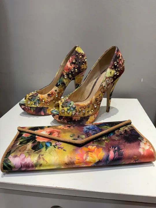 Conjunto sapato e bolsa clutch - Foto 5