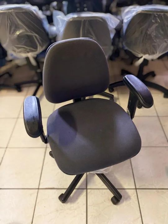 Cadeira para Escritório Ergonômica NR17 - Flexform - Cor Cinza - Foto 2