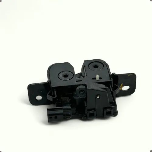 Fechadura Porta Malas Tampa Sandero 2014 A 2021 - Foto 4