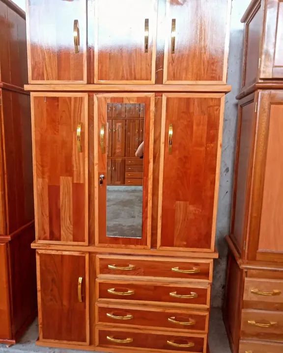 Guarda roupa de solteiro 3 portas com maleiro NOVO! - Foto 2