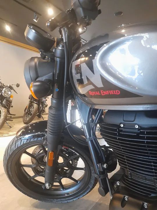 Hunter 350cc Dapper 