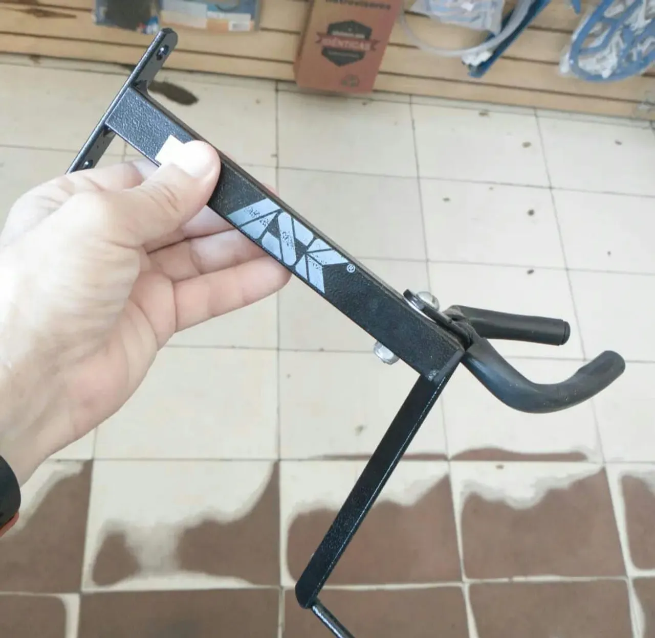 Suporte de parede para violão , Guitarra,Baixo