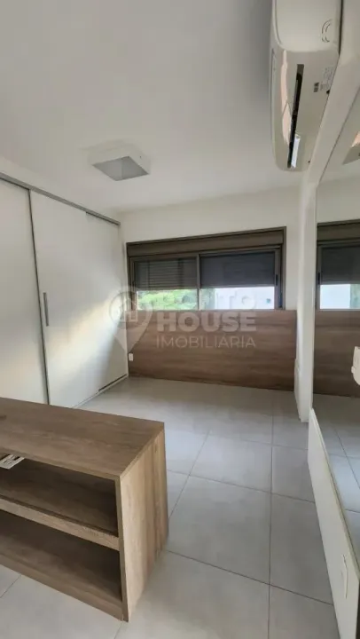 Studio à venda e locação no bairro Vila Mariana com 45m², 1 dormitório e 1 vaga