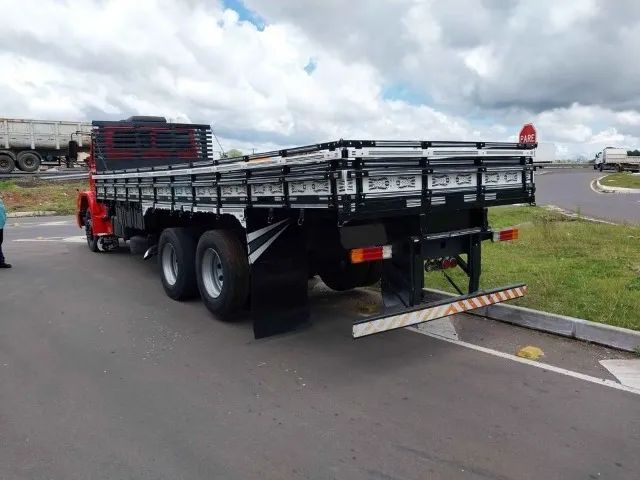 Mercedes-Benz 1620 carroceria 2007 - Foto 6