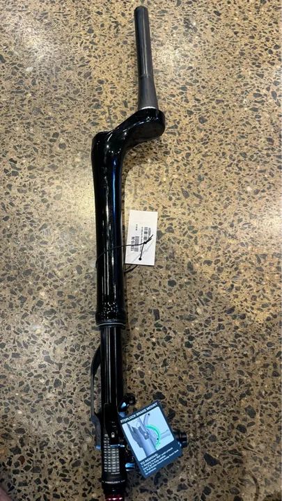 SUSPENSÃO LEFTY OCHO CARBON ZERO  - Foto 3