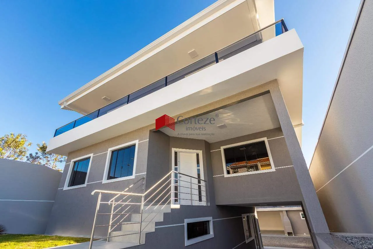 Sobrado novo, com edícula para locação Comercial ou Residencial