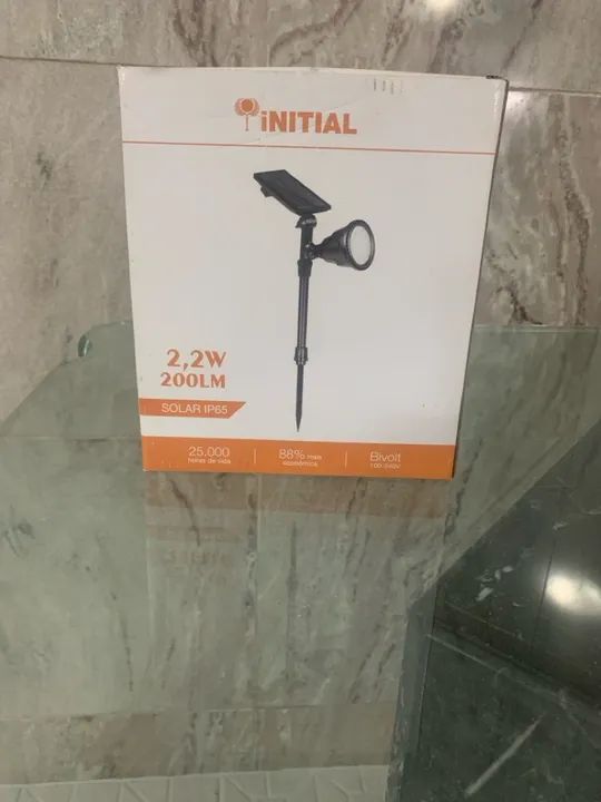 Luminária Solar com Sensor de Movimento 2,2W 200LM