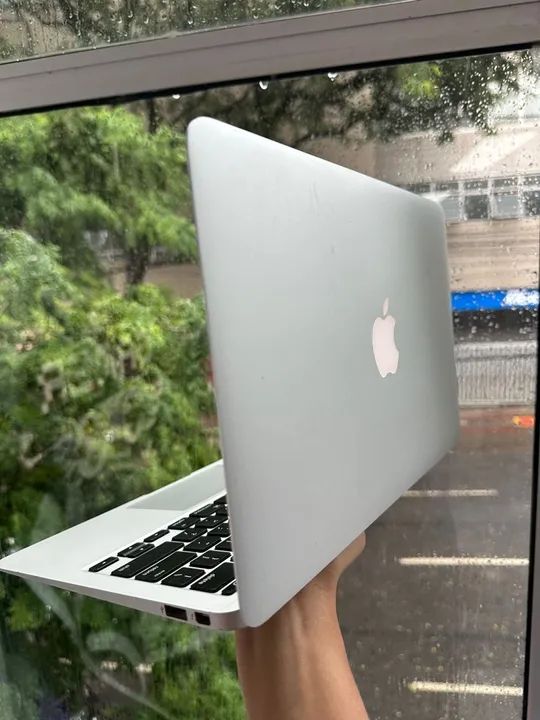MacBook Air 2013 A1465 Intel i5 4GB 120GB SSD (Seminovo