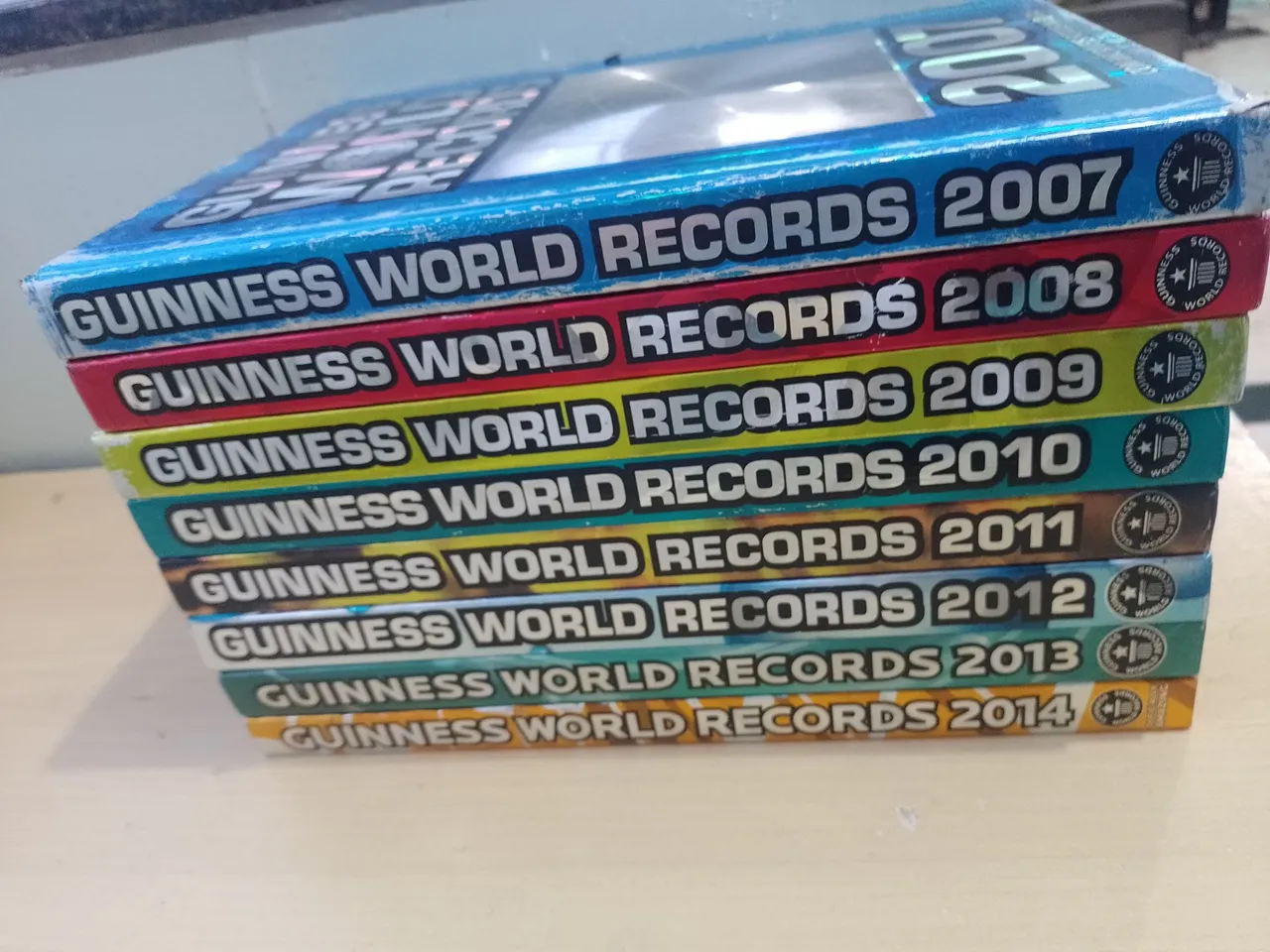 Livros Guinness World Records - Coleção de 2007 a 2014