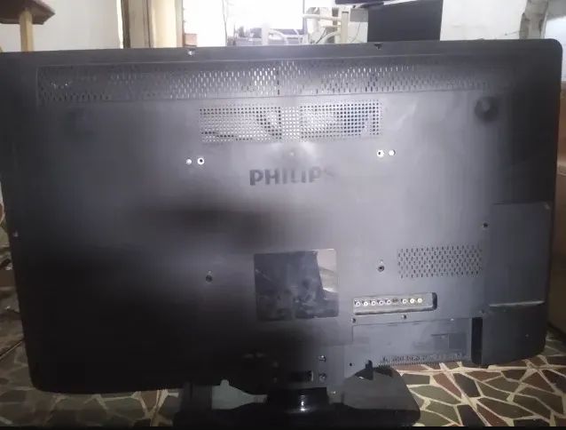 Tv Philips de 40 polegadas LCD modelo 40pfl3605d/78 - Foto 3