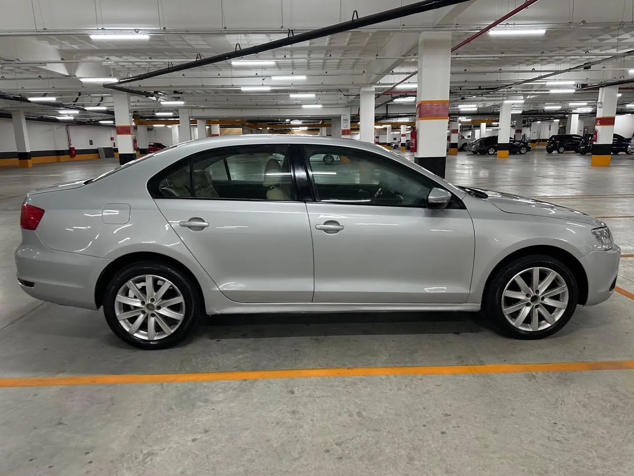JETTA COM TETO SOLAR - Foto 2