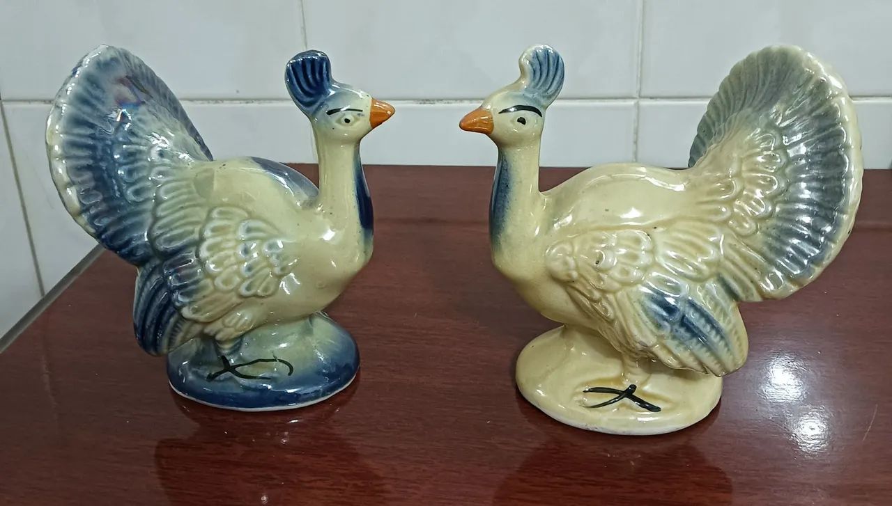 Belíssimos Casal Pavões Decorativos em Cerâmica *Anos 70* Vintage  - Foto 4