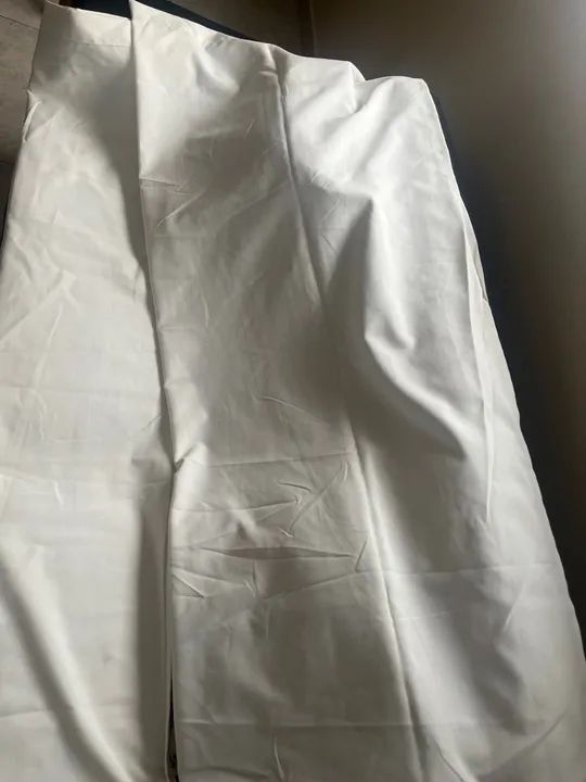 Cortinas Off-White com Ilhós - Foto 2