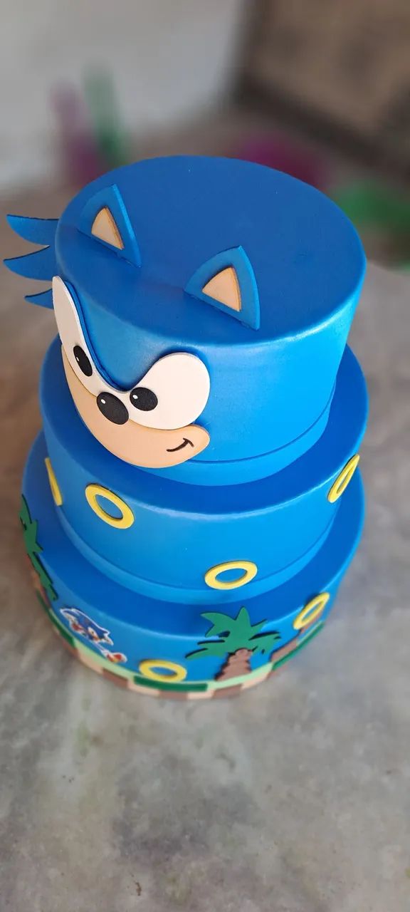 Bolo fake Sonic para decoração e aluguel. - Foto 4