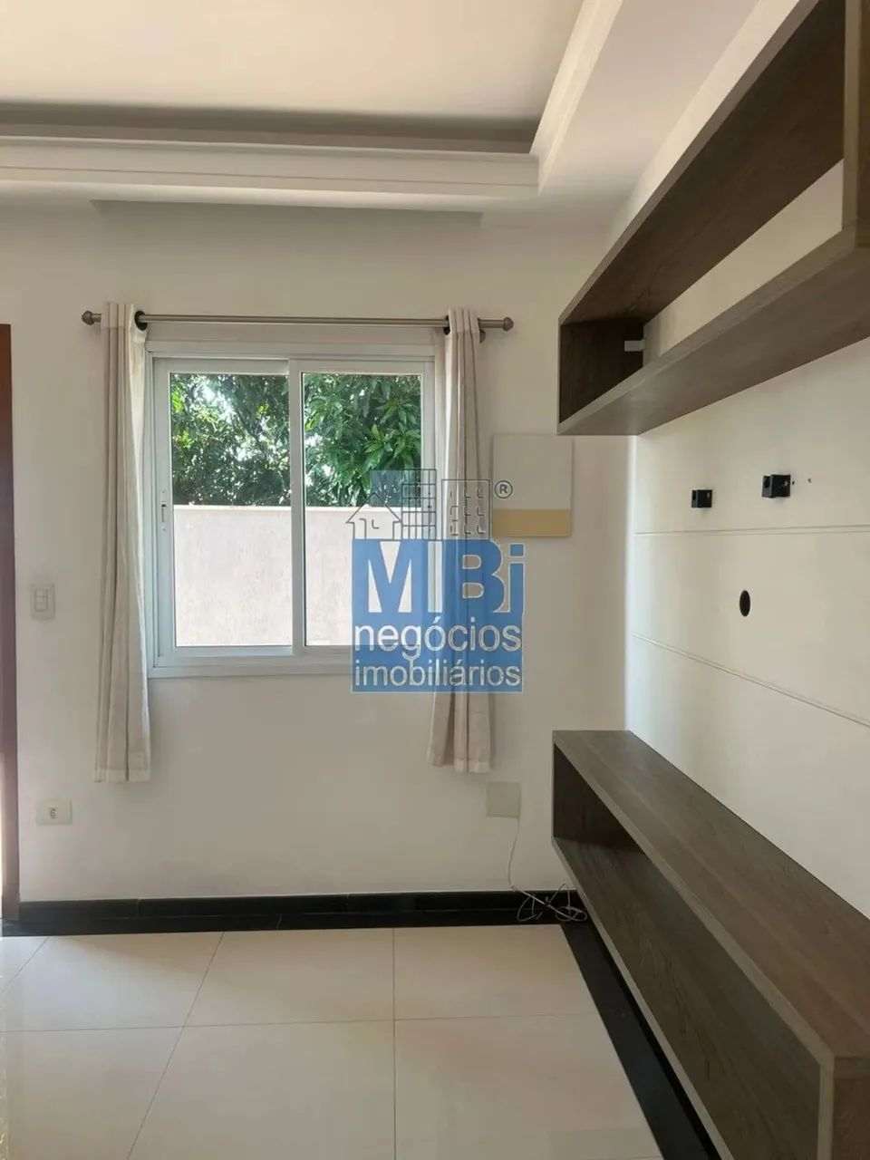 Belíssima Casa Espaçosa no Campo Grande à Venda ou locação ! - Foto 4