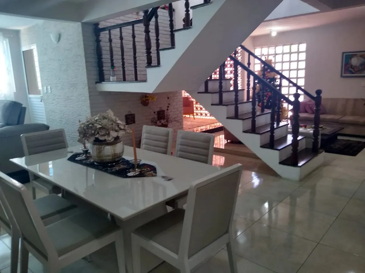 CASA SOBRADO A VENDA COM 235m² NO BAIRRO DO BESSA