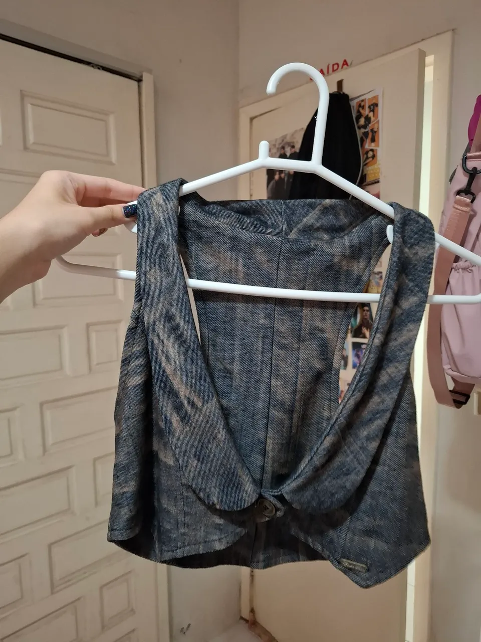 Colete estampa jean Feminino com Detalhes (Exotic blue)