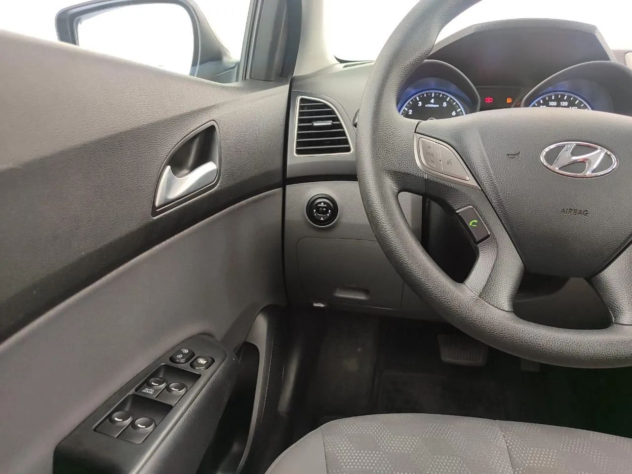 HB20S 1.6A COMF PRATA 2019/2019 - Foto 12