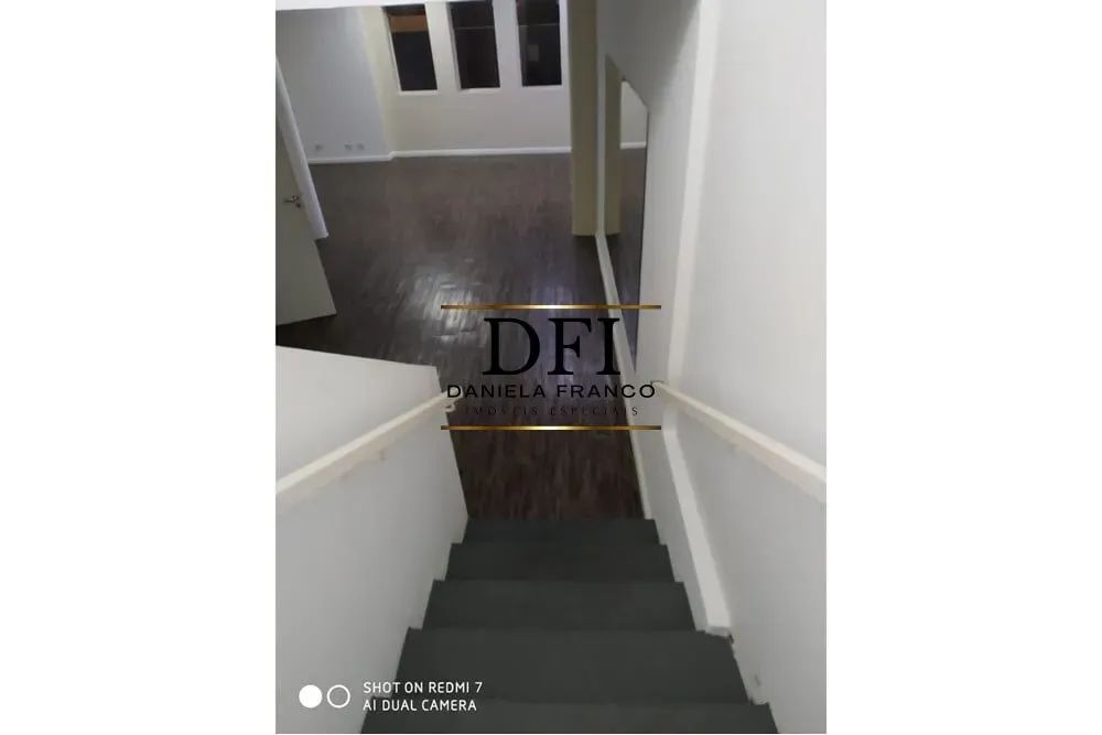 Edifício Comercial de 330.0m² no bairro Santa Cecília, com 6 banheiros e 3 vagas de garage - Foto 7