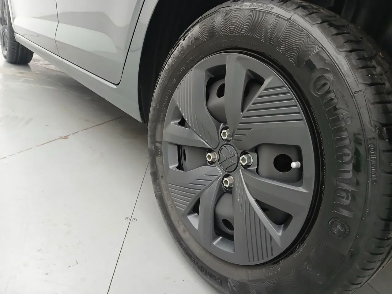 Volkswagen Polo Track 1.0 Flex 12V 5P 2024 - Foto 12