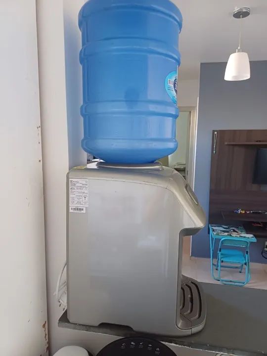 Bebedouro Eletrolux 
