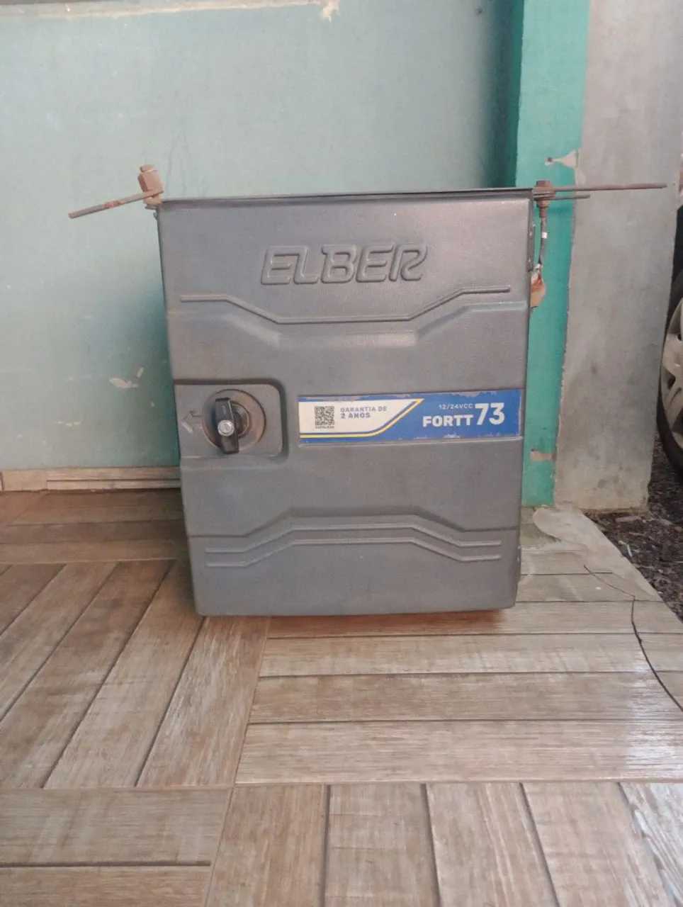 Geladeira Elber 73lt