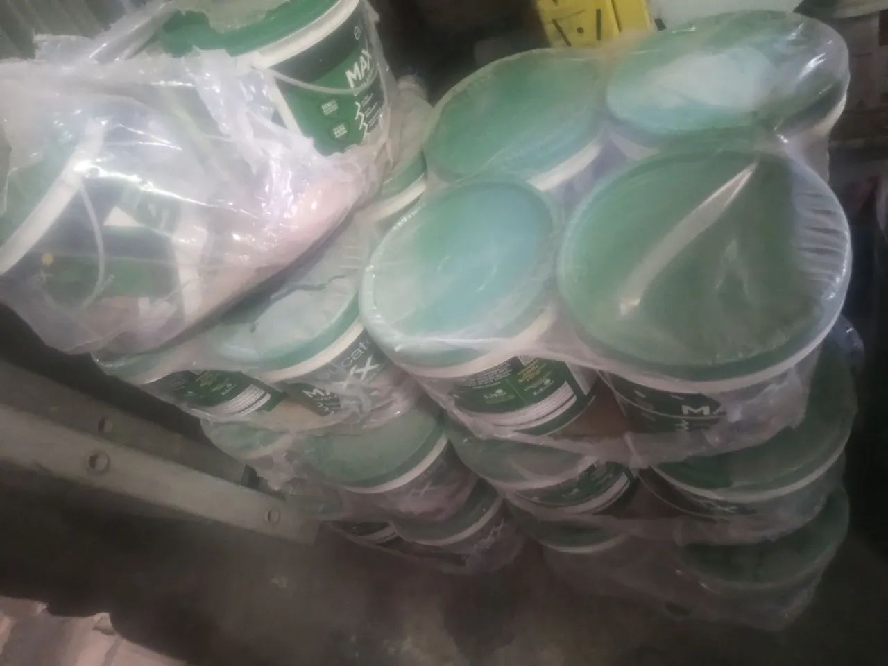 Cola MAX PRO Ultra Adesivo para Piso Vinílico Eucatex  - Foto 2