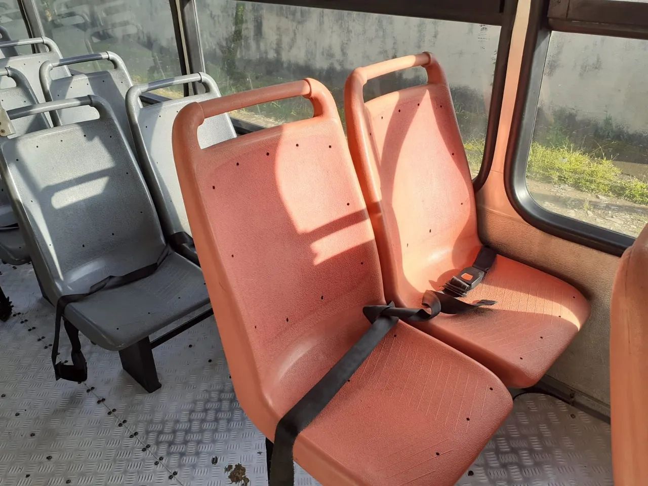 Ônibus Escolar - Mercedes-Benz  - Foto 5